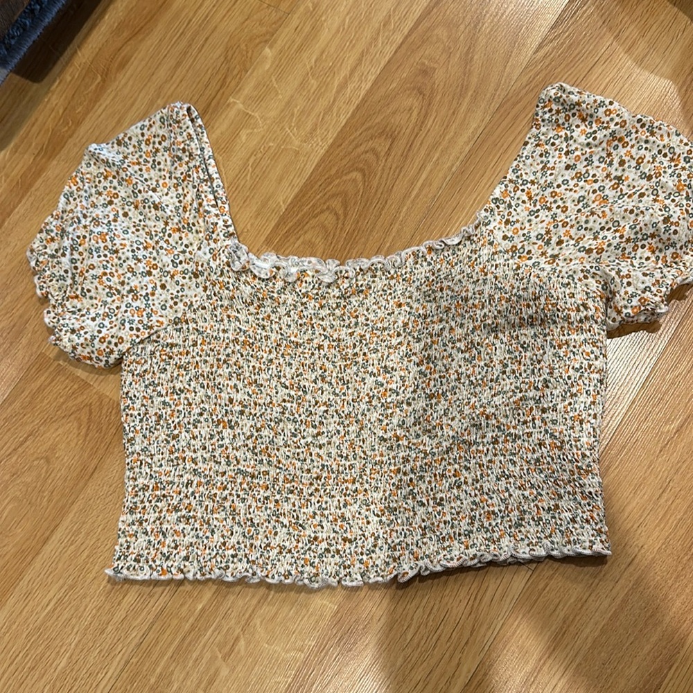 Aerie cropped fitted shirt